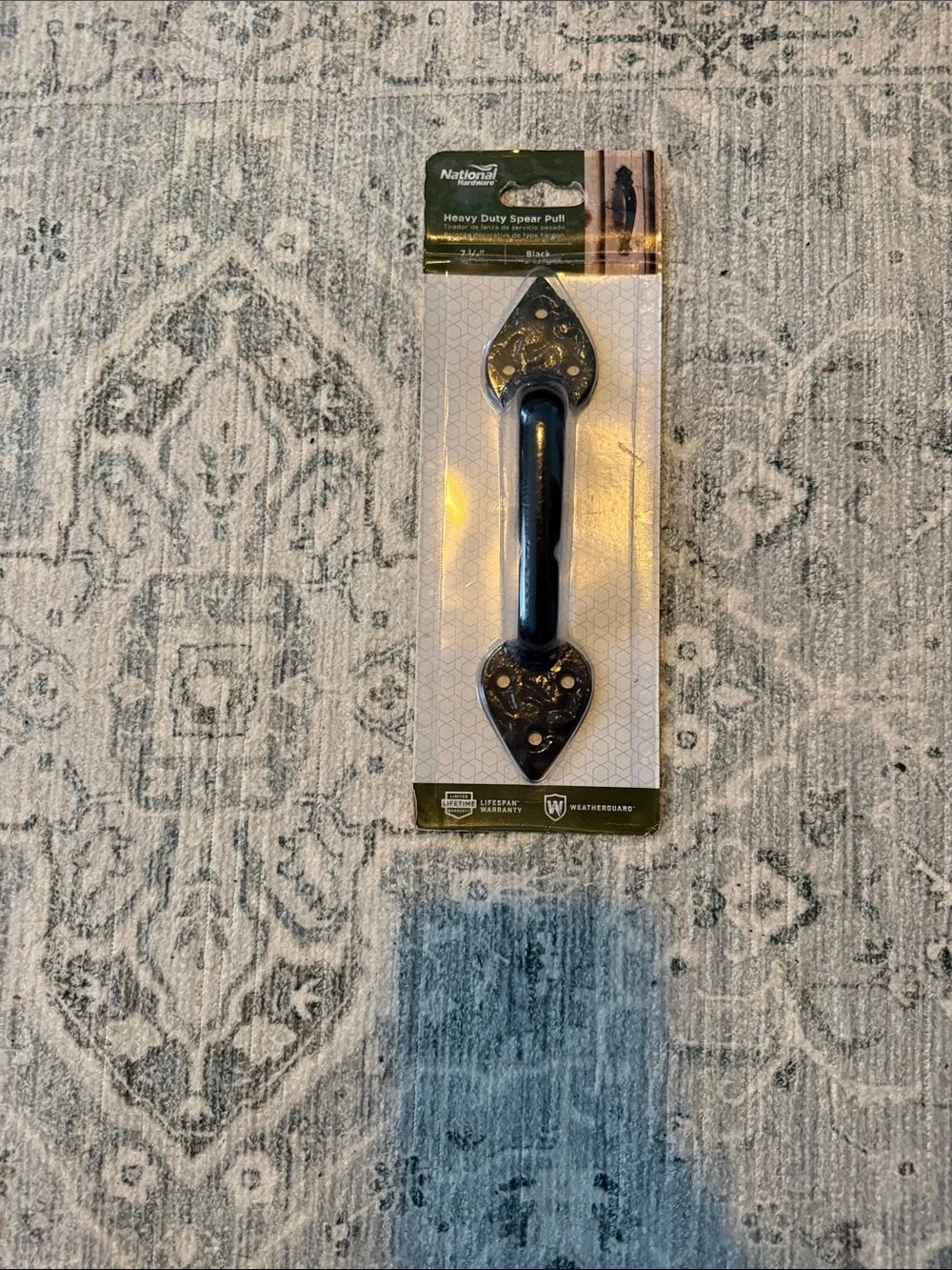 Black Heavy-Duty Spear Pull - Decorative Wall Hook